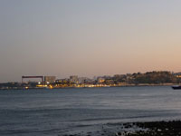 0061.jpg (4778 bytes)